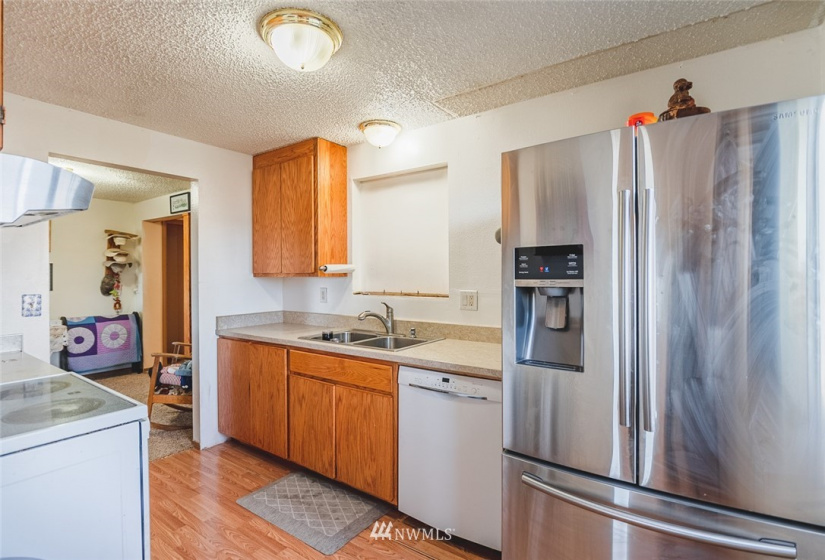 11654 1st Ave SE Royal, Othello, Washington 99344, 6 Bedrooms Bedrooms, ,1 BathroomBathrooms,Residential,For Sale,Munro's 1st Add to Royal O & M Site,1st Ave SE Royal,NWM1875463