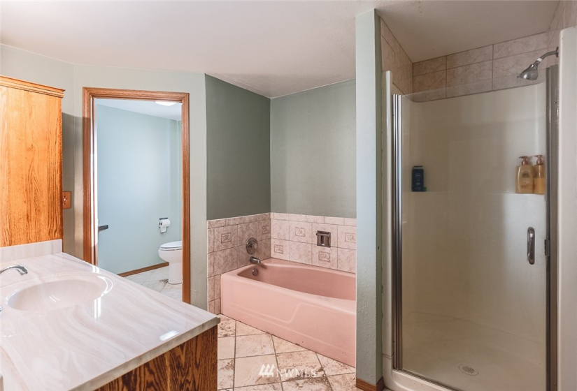 11654 1st Ave SE Royal, Othello, Washington 99344, 6 Bedrooms Bedrooms, ,1 BathroomBathrooms,Residential,For Sale,Munro's 1st Add to Royal O & M Site,1st Ave SE Royal,NWM1875463