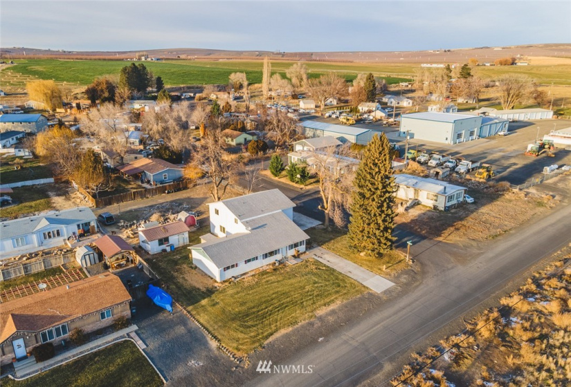 11654 1st Ave SE Royal, Othello, Washington 99344, 6 Bedrooms Bedrooms, ,1 BathroomBathrooms,Residential,For Sale,Munro's 1st Add to Royal O & M Site,1st Ave SE Royal,NWM1875463