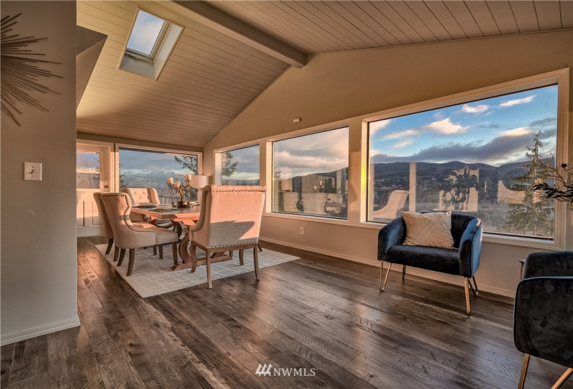 25302 153rd, Monroe, Washington 98272, 5 Bedrooms Bedrooms, ,4 BathroomsBathrooms,Residential,For Sale,153rd,NWM1874589