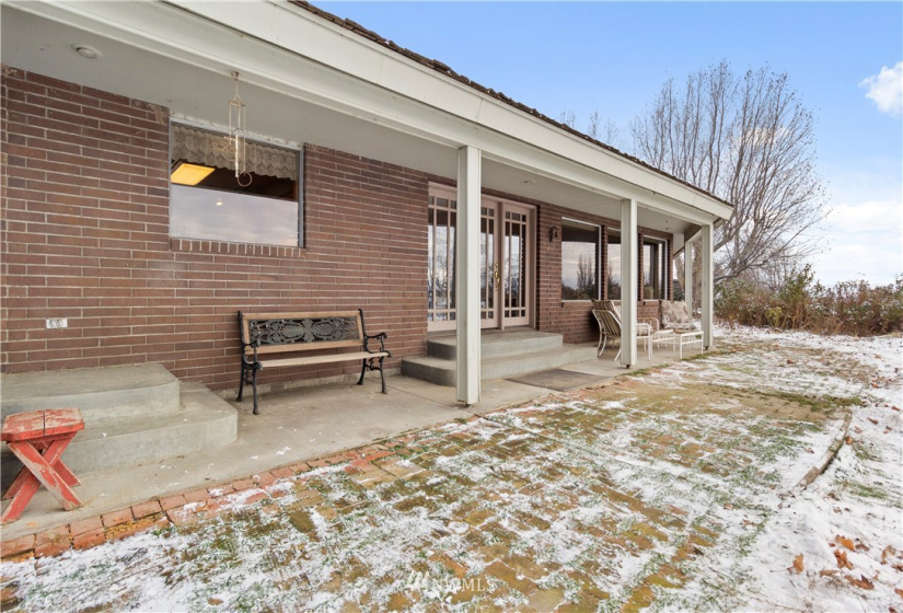 1810 Waneta, Sunnyside, Washington 98944, 3 Bedrooms Bedrooms, ,2 BathroomsBathrooms,Residential,For Sale,Waneta,NWM1875612
