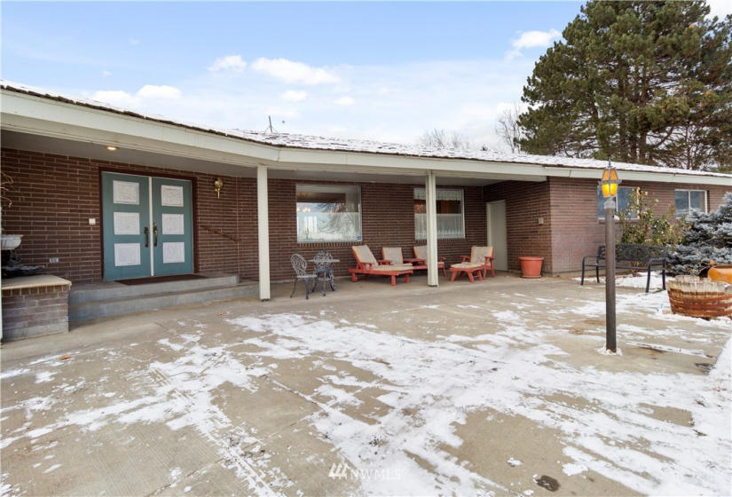 1810 Waneta, Sunnyside, Washington 98944, 3 Bedrooms Bedrooms, ,2 BathroomsBathrooms,Residential,For Sale,Waneta,NWM1875612