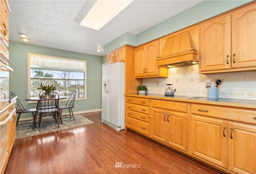 1810 Waneta, Sunnyside, Washington 98944, 3 Bedrooms Bedrooms, ,2 BathroomsBathrooms,Residential,For Sale,Waneta,NWM1875612