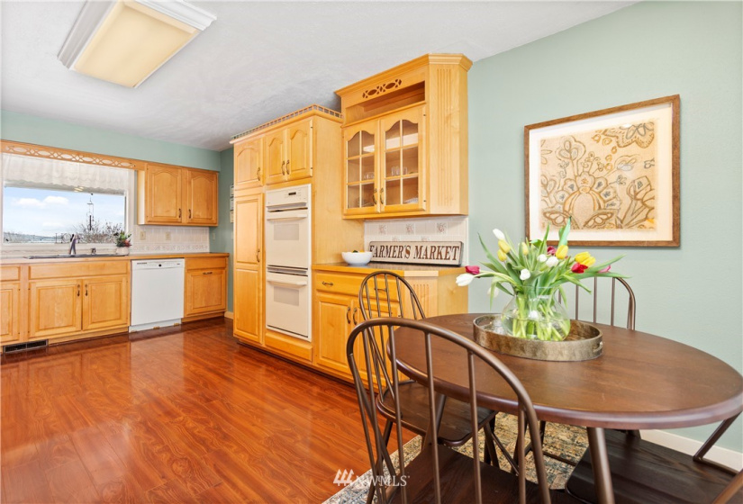 1810 Waneta, Sunnyside, Washington 98944, 3 Bedrooms Bedrooms, ,2 BathroomsBathrooms,Residential,For Sale,Waneta,NWM1875612