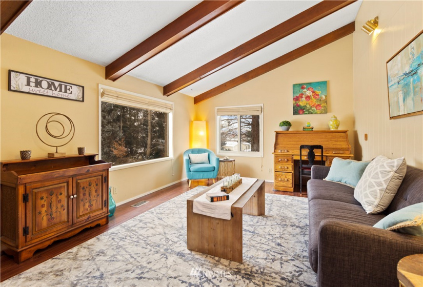 1810 Waneta, Sunnyside, Washington 98944, 3 Bedrooms Bedrooms, ,2 BathroomsBathrooms,Residential,For Sale,Waneta,NWM1875612