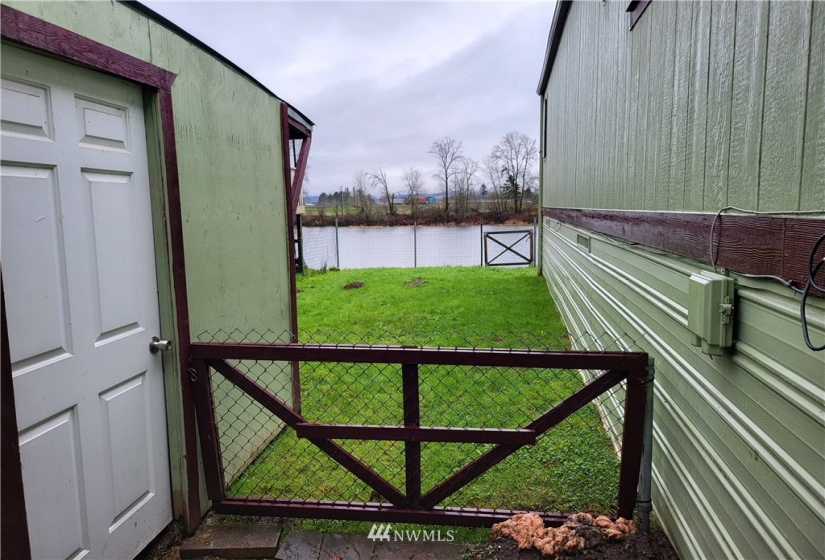 39100 Pacific Hwy, Woodland, Washington 98674, 3 Bedrooms Bedrooms, ,2 BathroomsBathrooms,Manufactured In Park,For Sale,Pacific Hwy,NWM1875029
