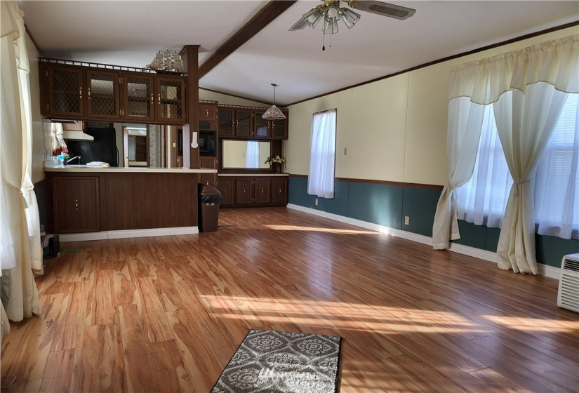 39100 Pacific Hwy, Woodland, Washington 98674, 3 Bedrooms Bedrooms, ,2 BathroomsBathrooms,Manufactured In Park,For Sale,Pacific Hwy,NWM1875029