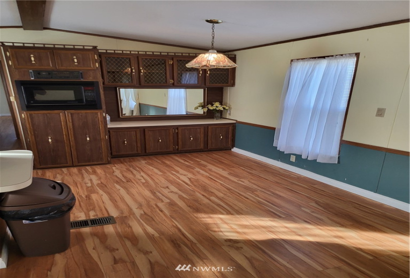 39100 Pacific Hwy, Woodland, Washington 98674, 3 Bedrooms Bedrooms, ,2 BathroomsBathrooms,Manufactured In Park,For Sale,Pacific Hwy,NWM1875029