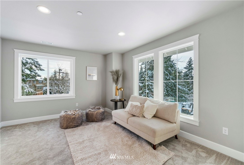 24209 77th, Graham, Washington 98338, 3 Bedrooms Bedrooms, ,2 BathroomsBathrooms,Residential,For Sale,77th,NWM1875501