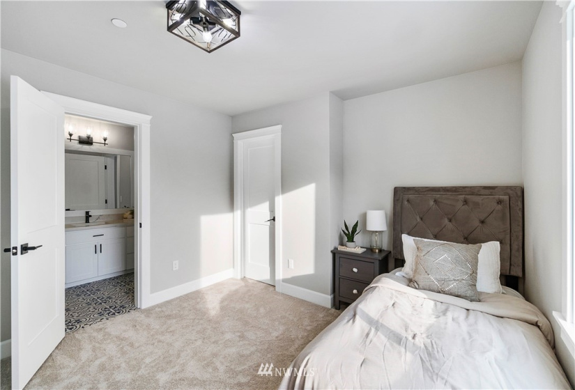 24209 77th, Graham, Washington 98338, 3 Bedrooms Bedrooms, ,2 BathroomsBathrooms,Residential,For Sale,77th,NWM1875501