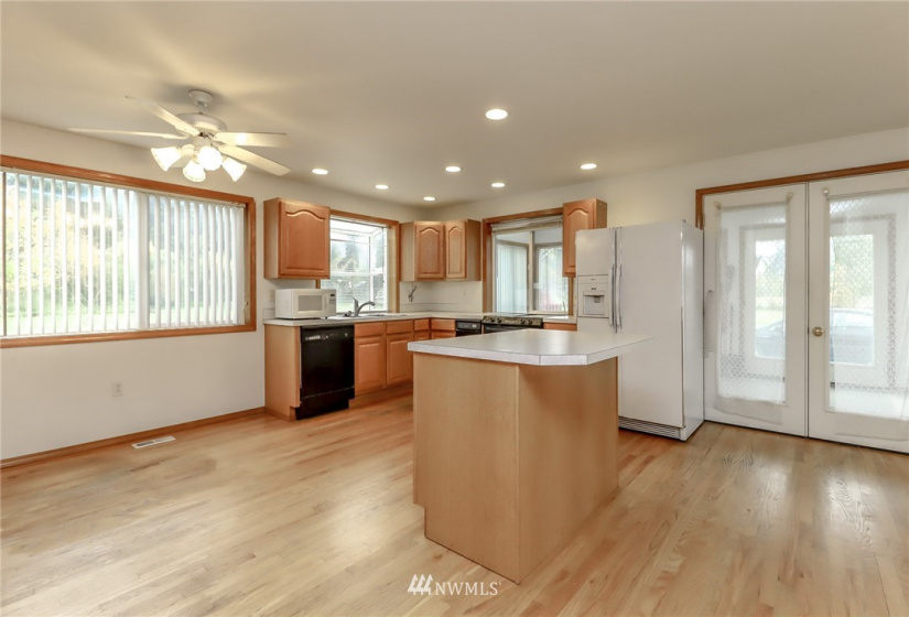5510 162nd, Sumner, Washington 98390, 4 Bedrooms Bedrooms, ,2 BathroomsBathrooms,Residential,For Sale,162nd,NWM1875821