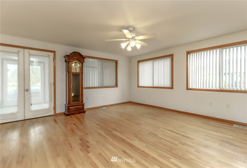 5510 162nd, Sumner, Washington 98390, 4 Bedrooms Bedrooms, ,2 BathroomsBathrooms,Residential,For Sale,162nd,NWM1875821