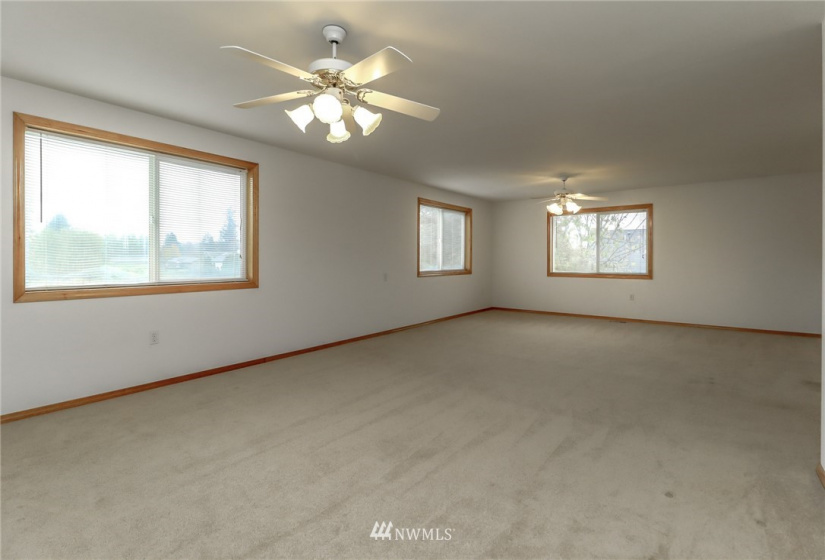 5510 162nd, Sumner, Washington 98390, 4 Bedrooms Bedrooms, ,2 BathroomsBathrooms,Residential,For Sale,162nd,NWM1875821