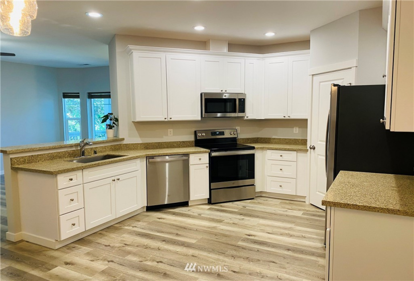799 Point Brown, Ocean Shores, Washington 98569, ,Residential Income,For Sale,14,Point Brown,NWM1875658
