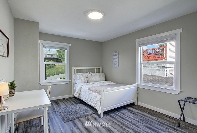 3217 Kenyon, Seattle, Washington 98118, 8 Bedrooms Bedrooms, ,3 BathroomsBathrooms,Residential,For Sale,Kenyon,NWM1875633