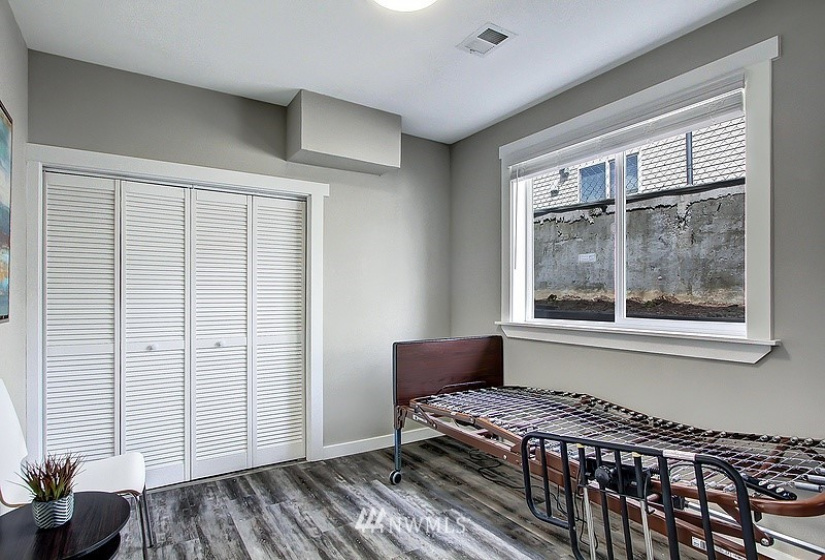 3217 Kenyon, Seattle, Washington 98118, 8 Bedrooms Bedrooms, ,3 BathroomsBathrooms,Residential,For Sale,Kenyon,NWM1875633