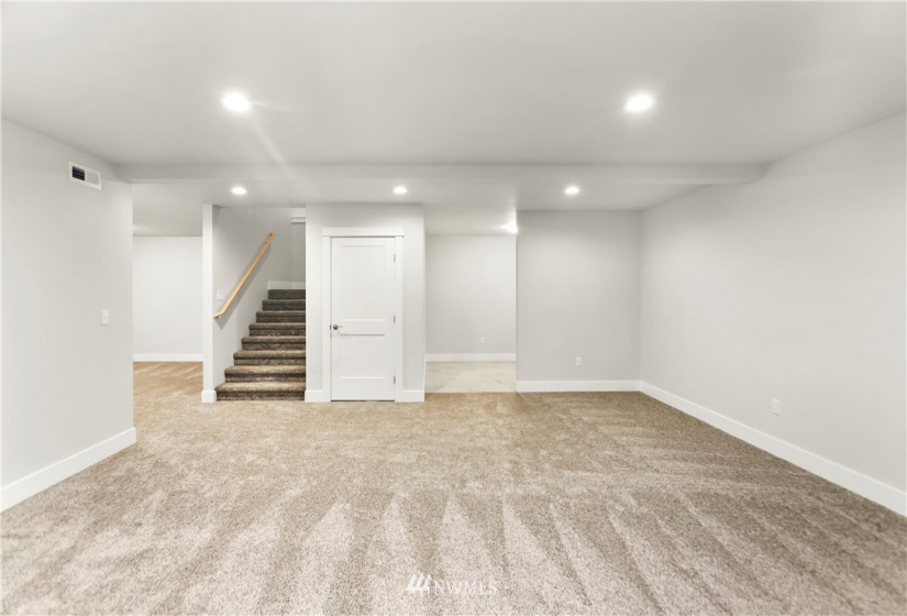 6415 King, Port Orchard, Washington 98367, 3 Bedrooms Bedrooms, ,3 BathroomsBathrooms,Residential,For Sale,King,NWM1875947