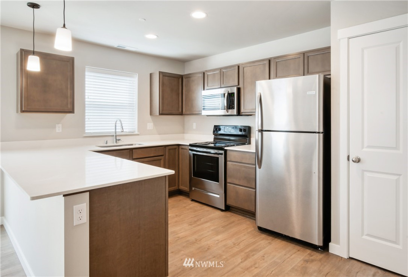 6333 84th, Marysville, Washington 98270, 4 Bedrooms Bedrooms, ,2 BathroomsBathrooms,Residential Lease,For Rent,Sagewood,84th,NWM1876086