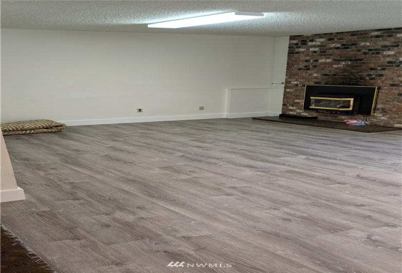 1526 143rd, Lynnwood, Washington 98037, 4 Bedrooms Bedrooms, ,3 BathroomsBathrooms,Residential Lease,For Rent,143rd,NWM1876095