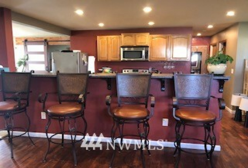 903 Juniper, Moses Lake, Washington 98837, 4 Bedrooms Bedrooms, ,1 BathroomBathrooms,Residential,For Sale,Juniper,NWM1875837