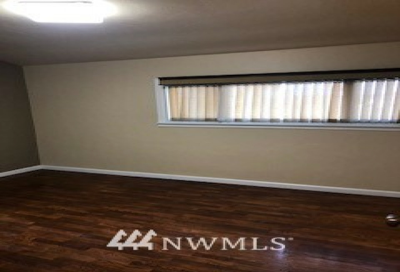 903 Juniper, Moses Lake, Washington 98837, 4 Bedrooms Bedrooms, ,1 BathroomBathrooms,Residential,For Sale,Juniper,NWM1875837