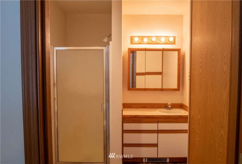 15410 Camp 12, Leavenworth, Washington 98826, 3 Bedrooms Bedrooms, ,1 BathroomBathrooms,Residential,For Sale,Camp 12,NWM1876121
