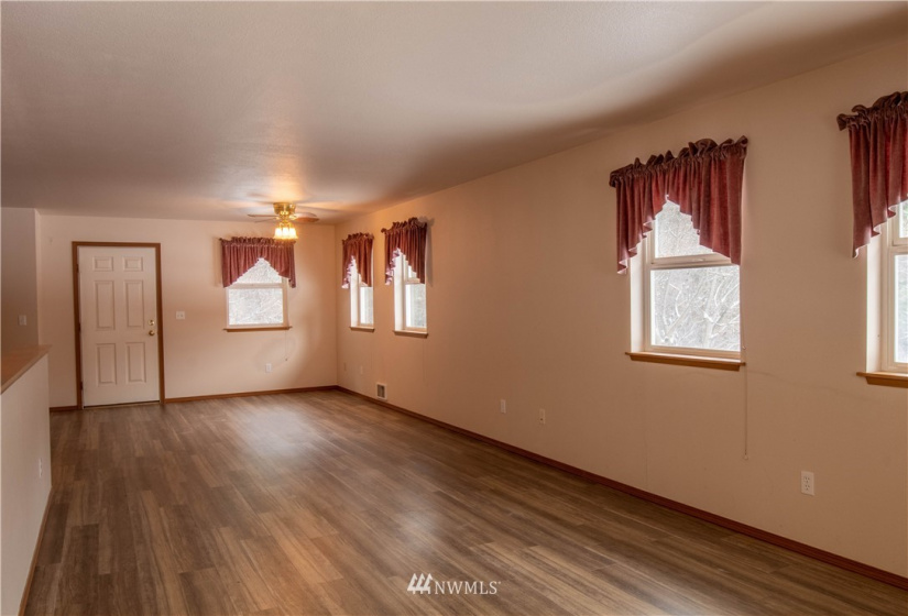 15410 Camp 12, Leavenworth, Washington 98826, 3 Bedrooms Bedrooms, ,1 BathroomBathrooms,Residential,For Sale,Camp 12,NWM1876121