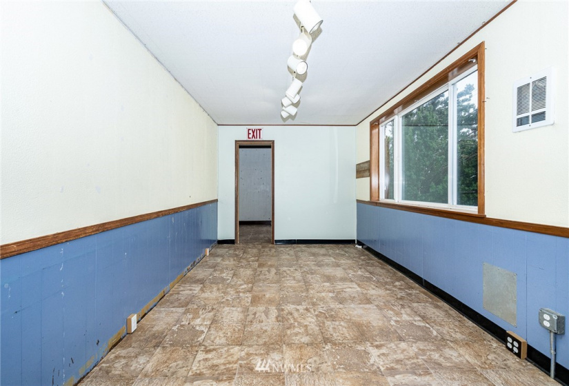 214 2nd, Napavine, Washington 98565, ,Commercial Sale,For Sale,2nd,NWM1875912