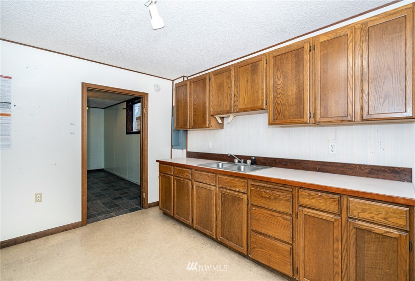 214 2nd, Napavine, Washington 98565, ,Commercial Sale,For Sale,2nd,NWM1875912