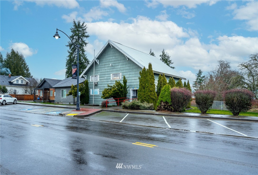 214 2nd, Napavine, Washington 98565, ,Commercial Sale,For Sale,2nd,NWM1875912