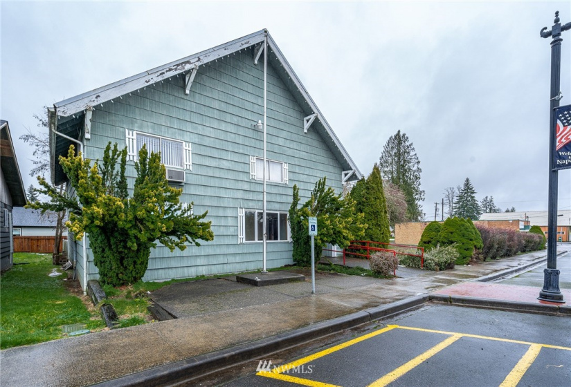 214 2nd, Napavine, Washington 98565, ,Commercial Sale,For Sale,2nd,NWM1875912