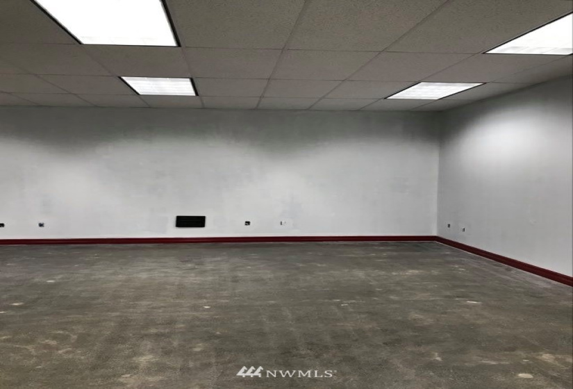 105 3rd, Lynden, Washington 98264, ,Commercial Sale,For Sale,3rd,NWM1876211