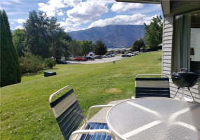 1 Lodge 606-F, Manson, Washington 98831, 2 Bedrooms Bedrooms, ,2 BathroomsBathrooms,Residential,For Sale,Lodge,Lodge 606-F,NWM1876169