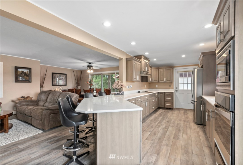 36510 Mountain, Eatonville, Washington 98328, 4 Bedrooms Bedrooms, ,3 BathroomsBathrooms,Residential,For Sale,Mountain,NWM1875736