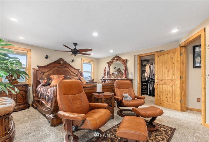 36510 Mountain, Eatonville, Washington 98328, 4 Bedrooms Bedrooms, ,3 BathroomsBathrooms,Residential,For Sale,Mountain,NWM1875736