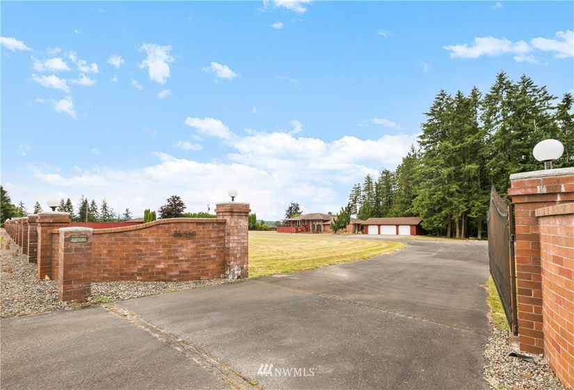 36510 Mountain, Eatonville, Washington 98328, 4 Bedrooms Bedrooms, ,3 BathroomsBathrooms,Residential,For Sale,Mountain,NWM1875736