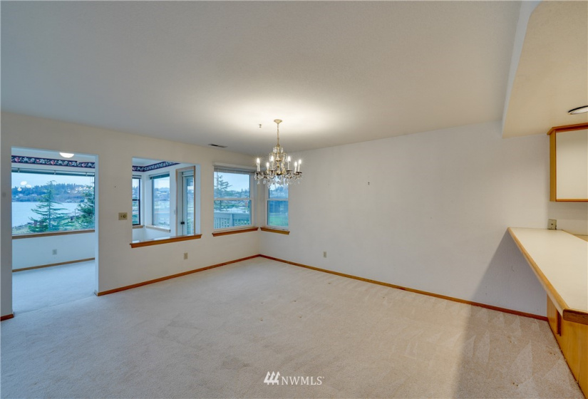 651 Bayshore, Oak Harbor, Washington 98277, 2 Bedrooms Bedrooms, ,2 BathroomsBathrooms,Residential,For Sale,Waterside Condo,Bayshore,NWM1873239