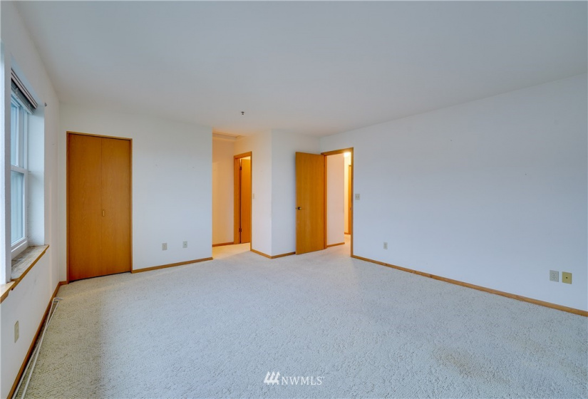 651 Bayshore, Oak Harbor, Washington 98277, 2 Bedrooms Bedrooms, ,2 BathroomsBathrooms,Residential,For Sale,Waterside Condo,Bayshore,NWM1873239
