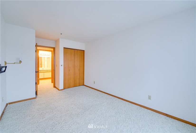 651 Bayshore, Oak Harbor, Washington 98277, 2 Bedrooms Bedrooms, ,2 BathroomsBathrooms,Residential,For Sale,Waterside Condo,Bayshore,NWM1873239
