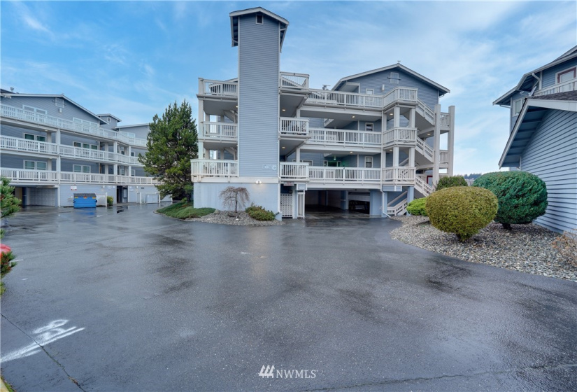 651 Bayshore, Oak Harbor, Washington 98277, 2 Bedrooms Bedrooms, ,2 BathroomsBathrooms,Residential,For Sale,Waterside Condo,Bayshore,NWM1873239