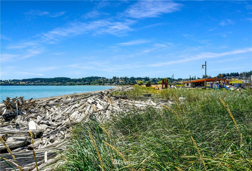 651 Bayshore, Oak Harbor, Washington 98277, 2 Bedrooms Bedrooms, ,2 BathroomsBathrooms,Residential,For Sale,Waterside Condo,Bayshore,NWM1873239