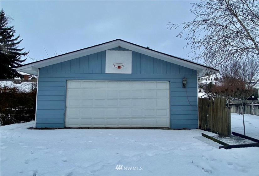 309 Dayton, Dayton, Washington 99328, 2 Bedrooms Bedrooms, ,Residential,For Sale,Dayton,NWM1876347
