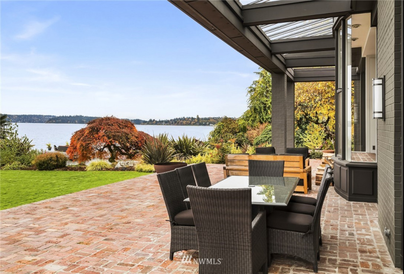 1526 Lakeside, Seattle, Washington 98144, 4 Bedrooms Bedrooms, ,2 BathroomsBathrooms,Residential,For Sale,BURKES 2ND ADD,Lakeside,NWM1875899