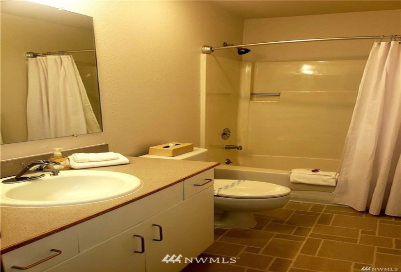 1 Nekquelekin 425-L, Manson, Washington 98831, 1 Bedroom Bedrooms, ,1 BathroomBathrooms,Residential,For Sale,Nekquelekin,Nekquelekin 425-L,NWM1876311