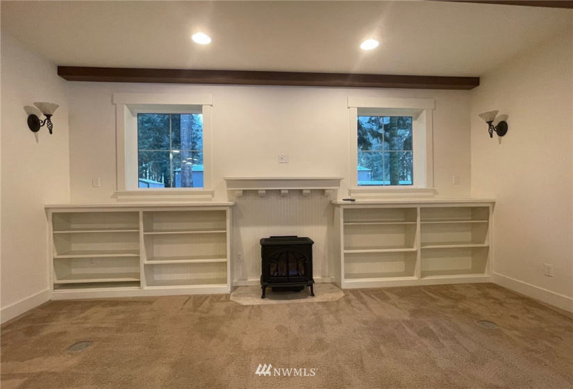 3531 93rd, Olympia, Washington 98512, 4 Bedrooms Bedrooms, ,Residential Lease,For Rent,93rd,NWM1876512