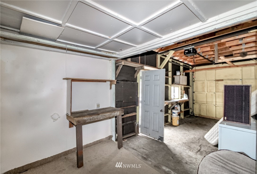 436 Long, Wilkeson, Washington 98396, 2 Bedrooms Bedrooms, ,1 BathroomBathrooms,Residential,For Sale,Long,NWM1876578