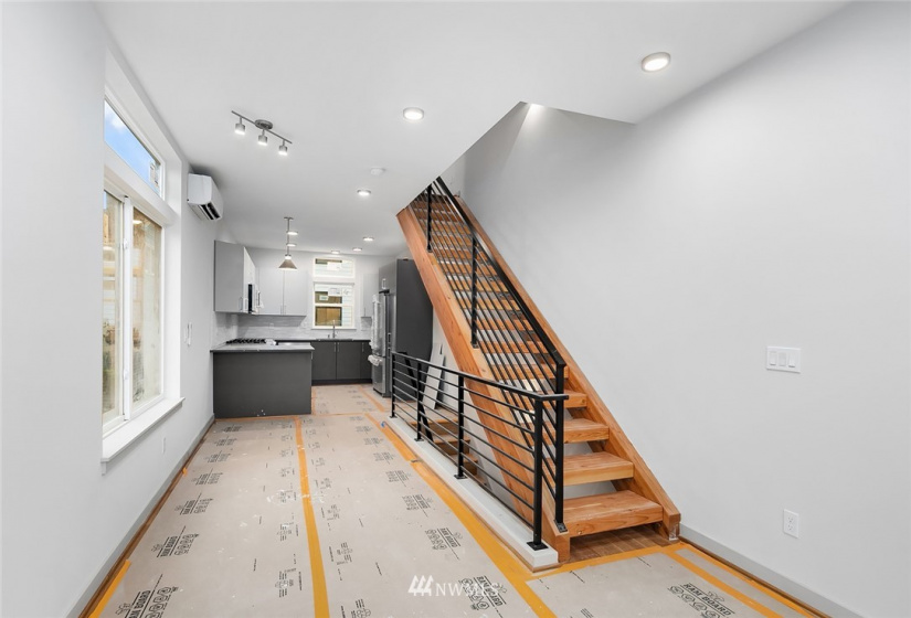 3215 Fuhrman, Seattle, Washington 98102, 4 Bedrooms Bedrooms, ,Residential,For Sale,Fuhrman,NWM1874938