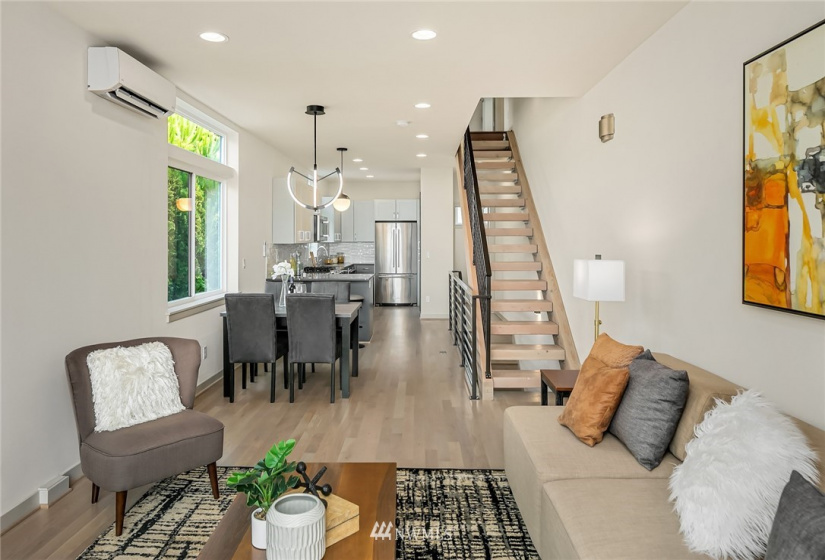 3215 Fuhrman, Seattle, Washington 98102, 4 Bedrooms Bedrooms, ,Residential,For Sale,Fuhrman,NWM1874938