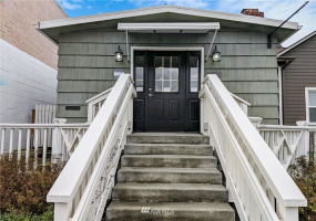 2212 Broadway, Everett, Washington 98201, 1 Bedroom Bedrooms, ,Residential,For Sale,Broadway,NWM1876674