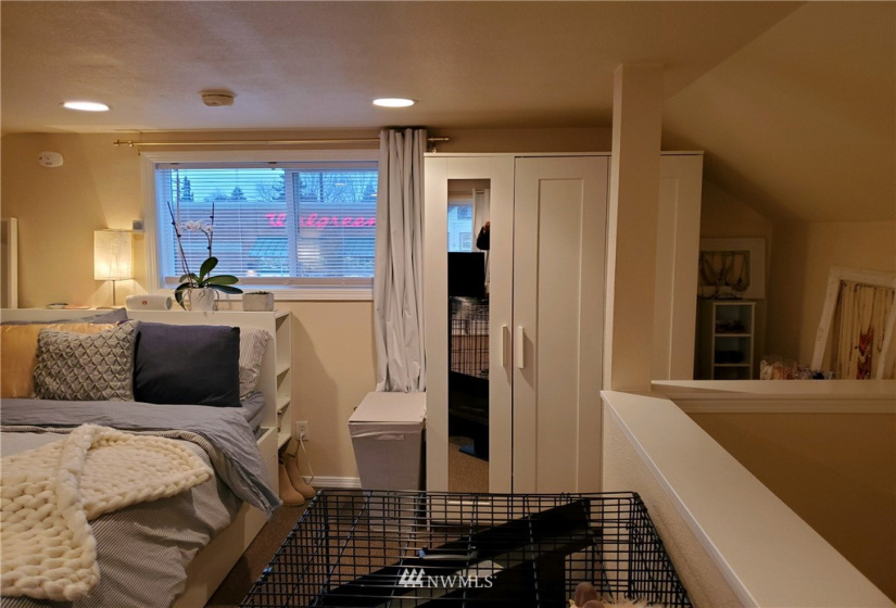 2212 Broadway, Everett, Washington 98201, 1 Bedroom Bedrooms, ,Residential,For Sale,Broadway,NWM1876674